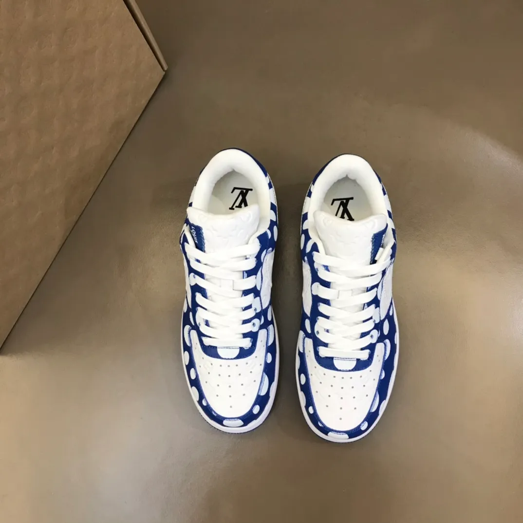 Men's shoes 💰p420 "*OUIS *UITTO*x" x OFF-WHITE x Nike tripartite collaboration! Yayoi Kusama's collaboration series is a trendy men's casual sports shoe with unrivaled color matching. The design idea basically continues the style of THE TEN. The Swoosh line and tongue label have a very familiar visual effect, and are both fashionable and trendy! A must-have for fashionistas! The effect on your feet is absolutely stunning!  Size: 38-45